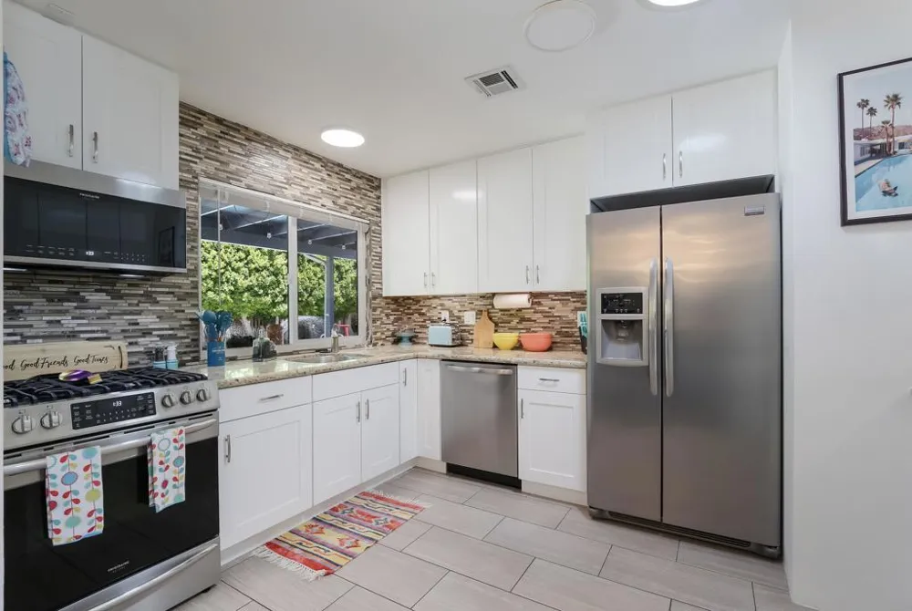 1962 E Baristo Road Palm Springs, CA 92262