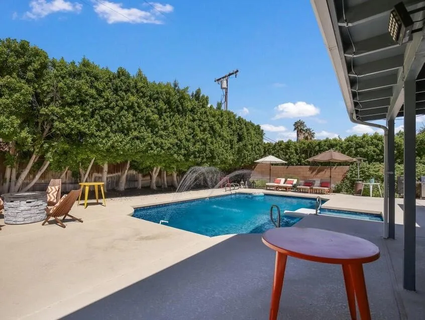 1962 E Baristo Road Palm Springs, CA 92262