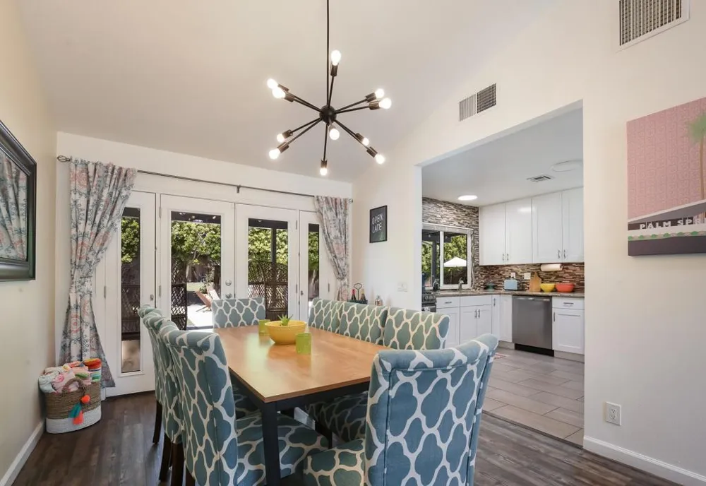 1962 E Baristo Road Palm Springs, CA 92262