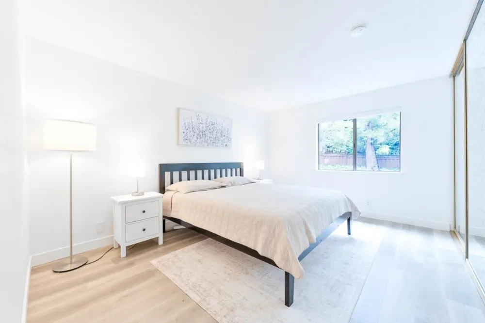 20700 4th Street #3 Saratoga, CA 95070