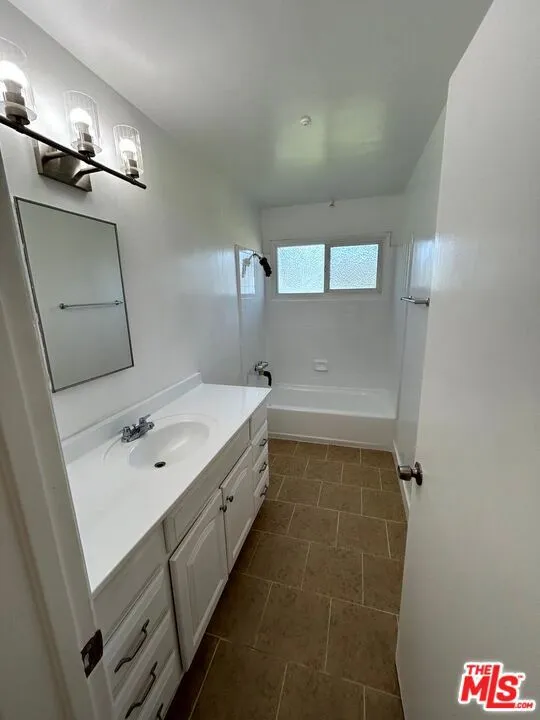 22739 Marlin Place West Hills, CA 91307