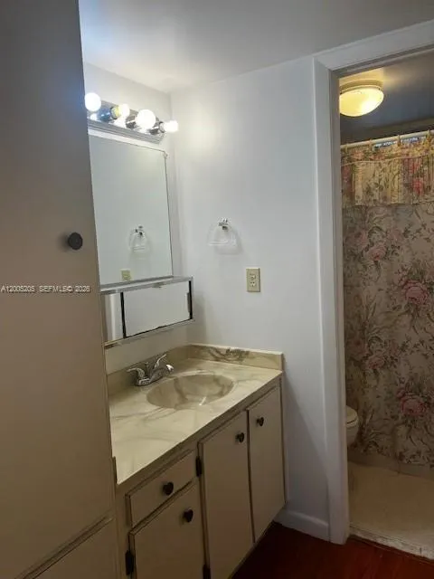 1101 Colony Point Cir #318 Pembroke Pines, FL 33026