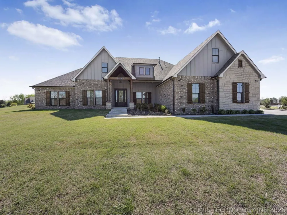 10102 Ratliff Drive Claremore, OK 74017