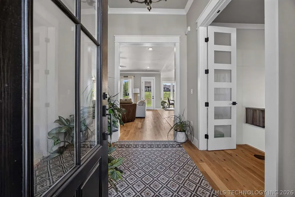 10102 Ratliff Drive Claremore, OK 74017