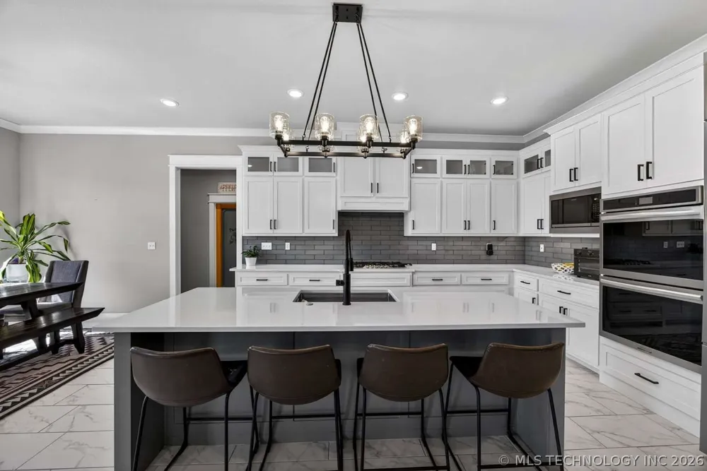10102 Ratliff Drive Claremore, OK 74017