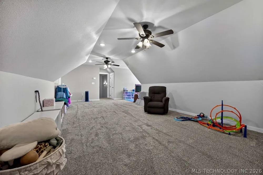 10102 Ratliff Drive Claremore, OK 74017