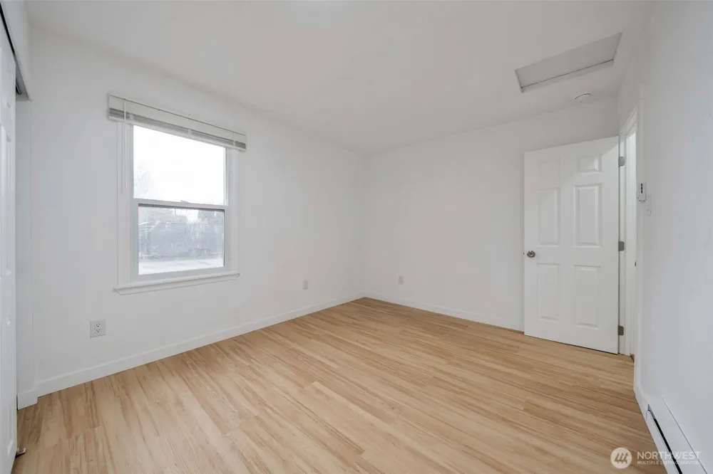 904 B STREET SE Auburn, WA 98002