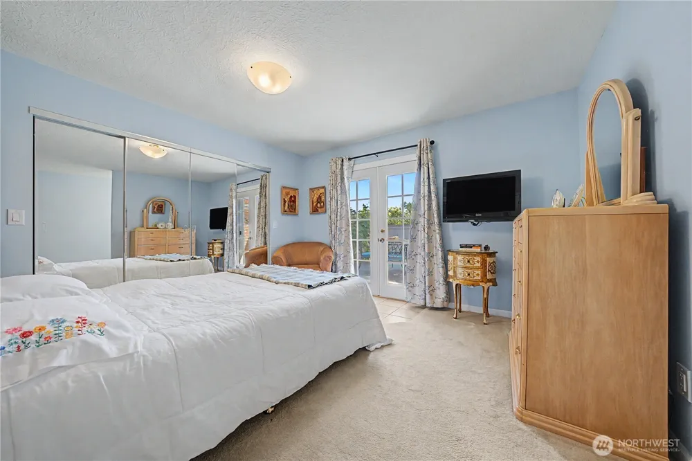 725 Canterbury Road NW Soap Lake, WA 98851