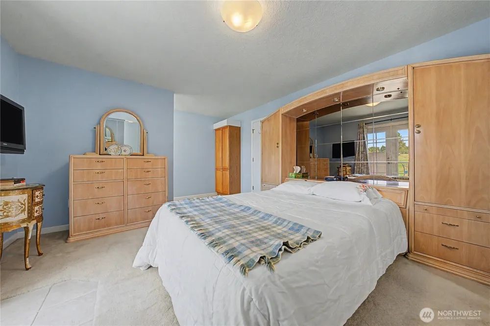 725 Canterbury Road NW Soap Lake, WA 98851