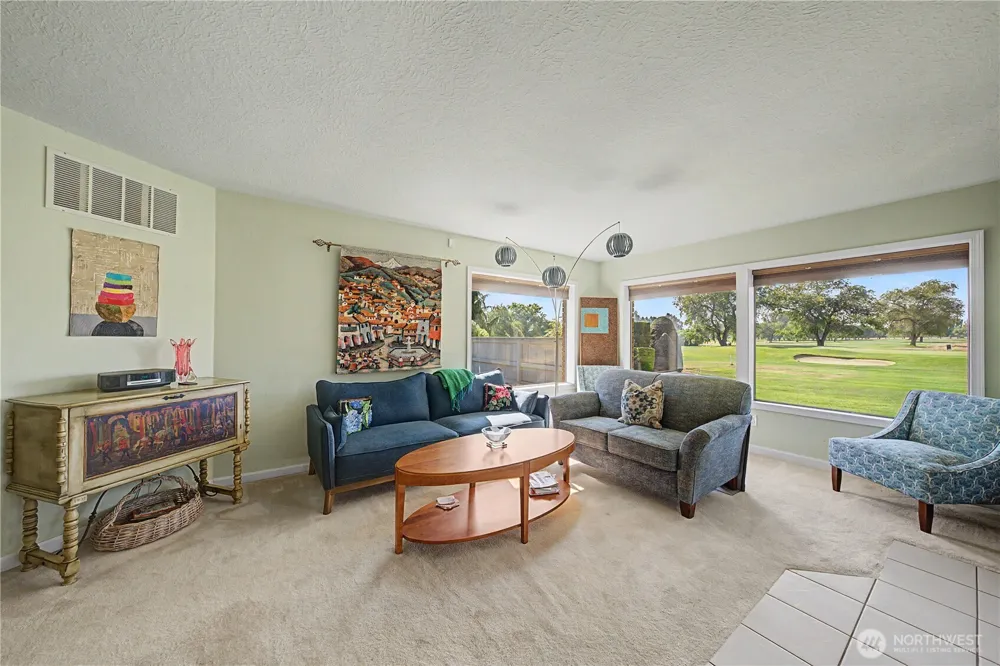 725 Canterbury Road NW Soap Lake, WA 98851