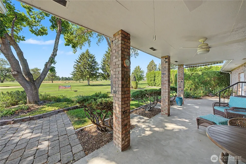 725 Canterbury Road NW Soap Lake, WA 98851
