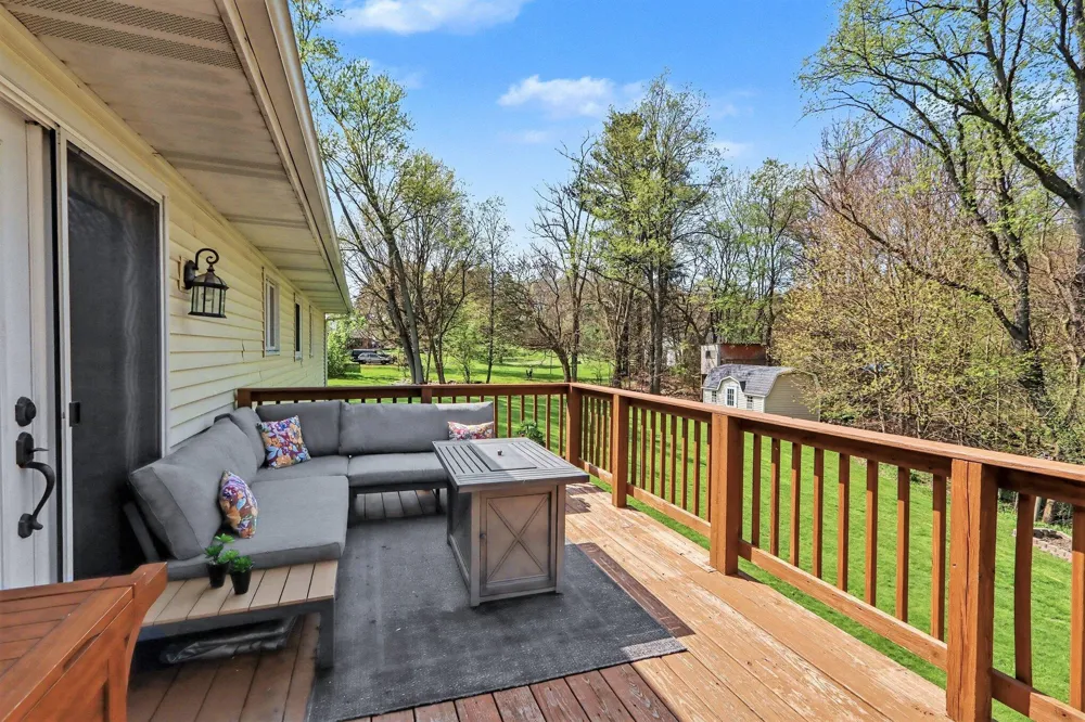 2828 W F AVENUE Cooper Charter Township, MI 49009