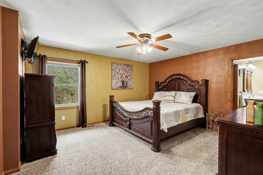 2828 W F AVENUE Cooper Charter Township, MI 49009