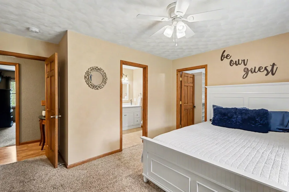 2828 W F AVENUE Cooper Charter Township, MI 49009