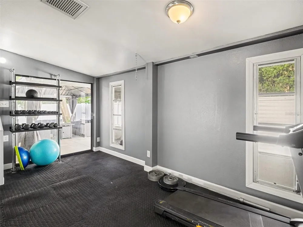 704 S LOCKWOOD RIDGE ROAD Sarasota, FL 34237