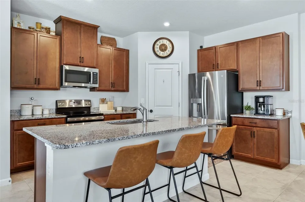 381 CRESTWIND DRIVE Daytona Beach, FL 32124