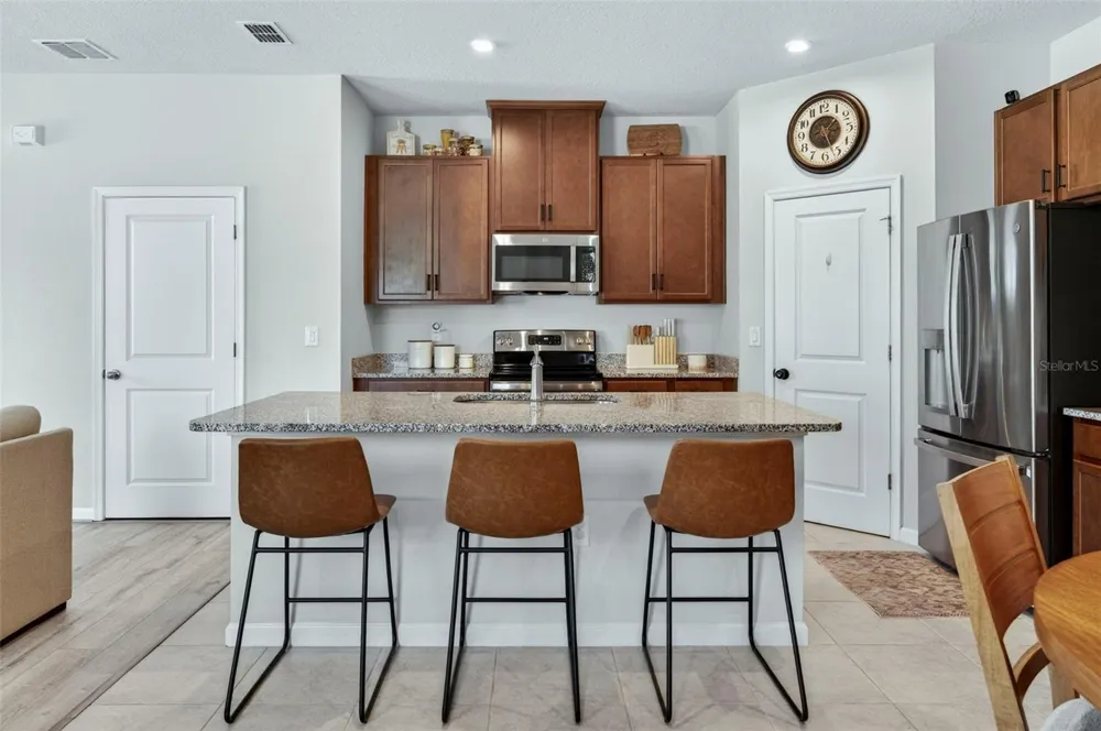 381 CRESTWIND DRIVE Daytona Beach, FL 32124