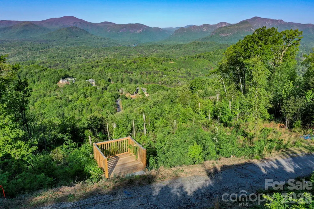 000 Golden Ridge Drive Lake Lure, NC 28746