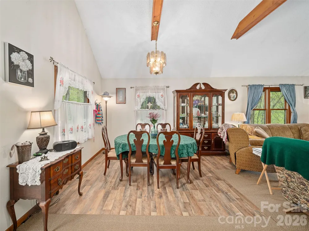129 Kantagree Drive Bakersville, NC 28705