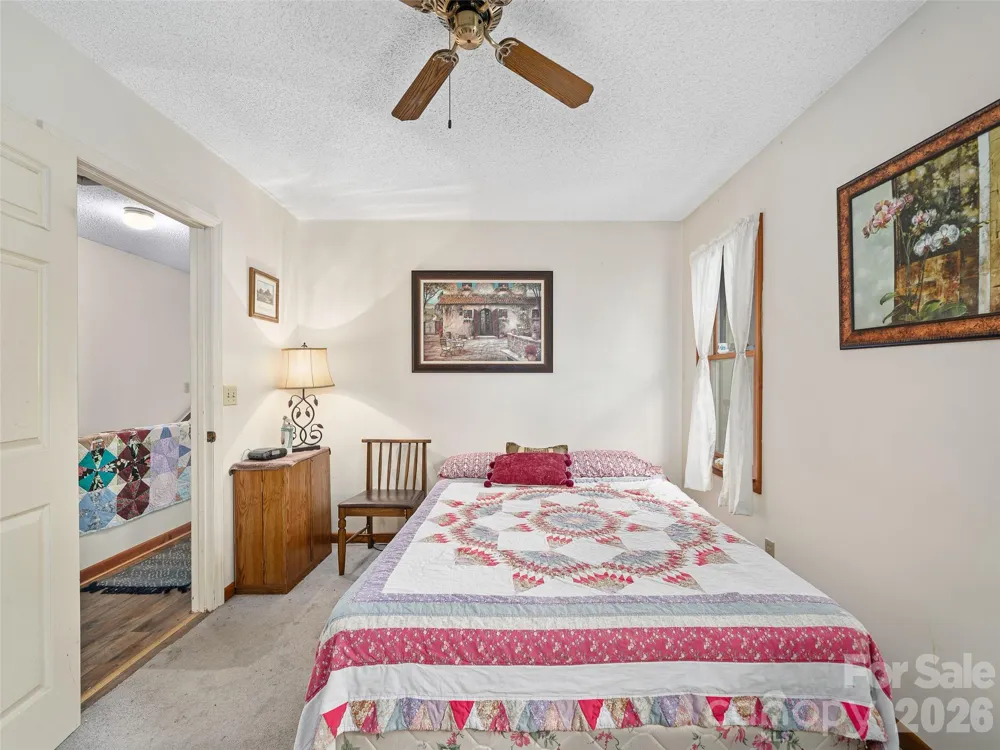 129 Kantagree Drive Bakersville, NC 28705