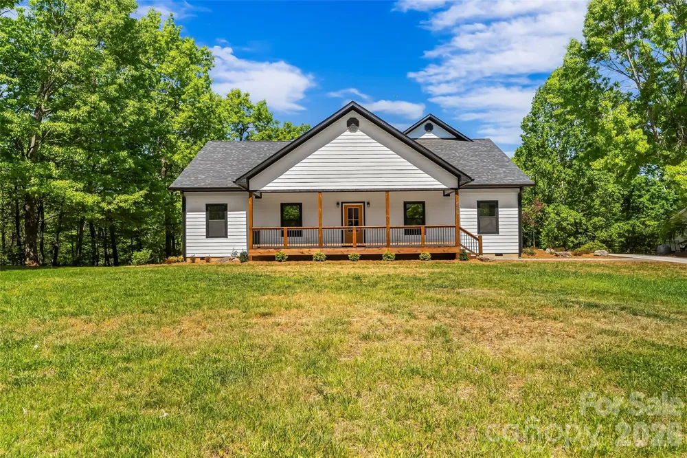 438 Plantation Drive Marion, NC 28752