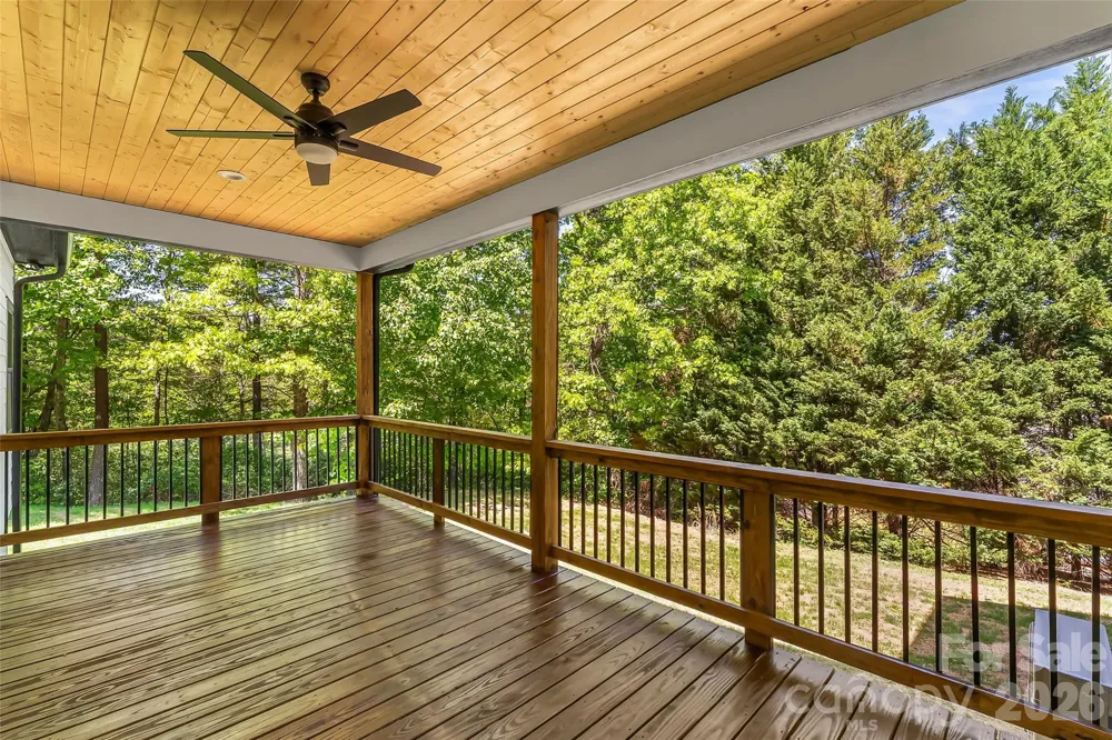 438 Plantation Drive Marion, NC 28752