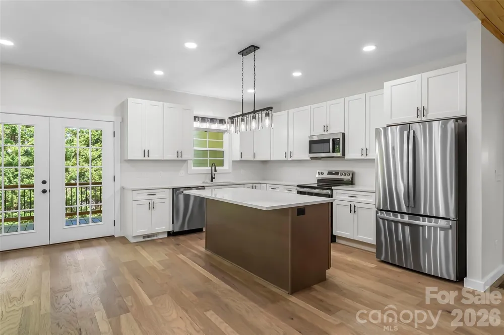 438 Plantation Drive Marion, NC 28752