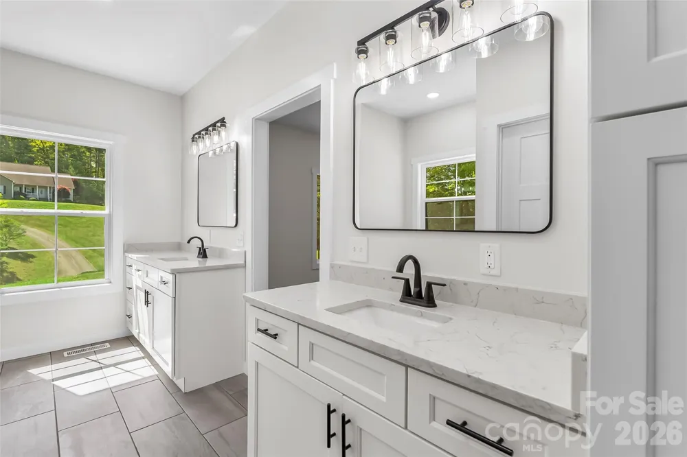 438 Plantation Drive Marion, NC 28752