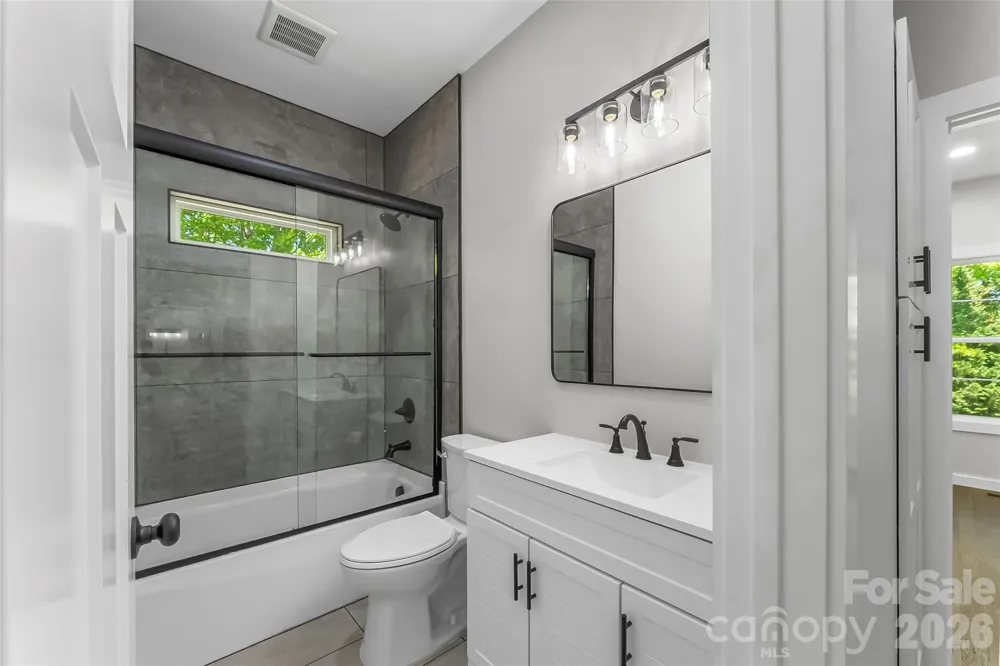 438 Plantation Drive Marion, NC 28752