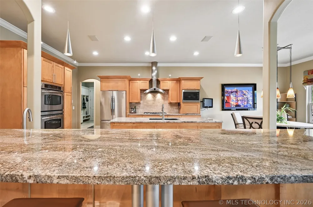 11307 S College Avenue Tulsa, OK 74137