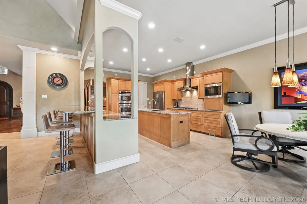 11307 S College Avenue Tulsa, OK 74137