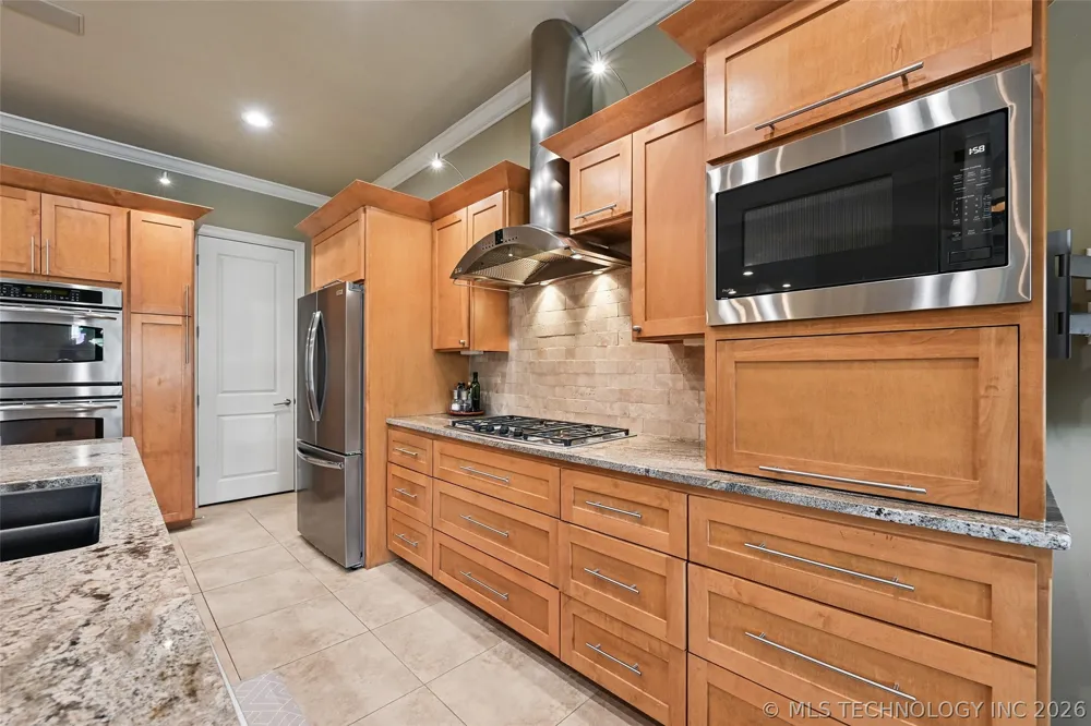 11307 S College Avenue Tulsa, OK 74137