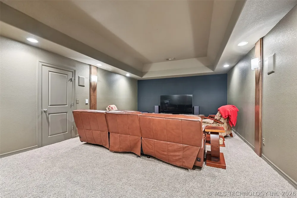 11307 S College Avenue Tulsa, OK 74137