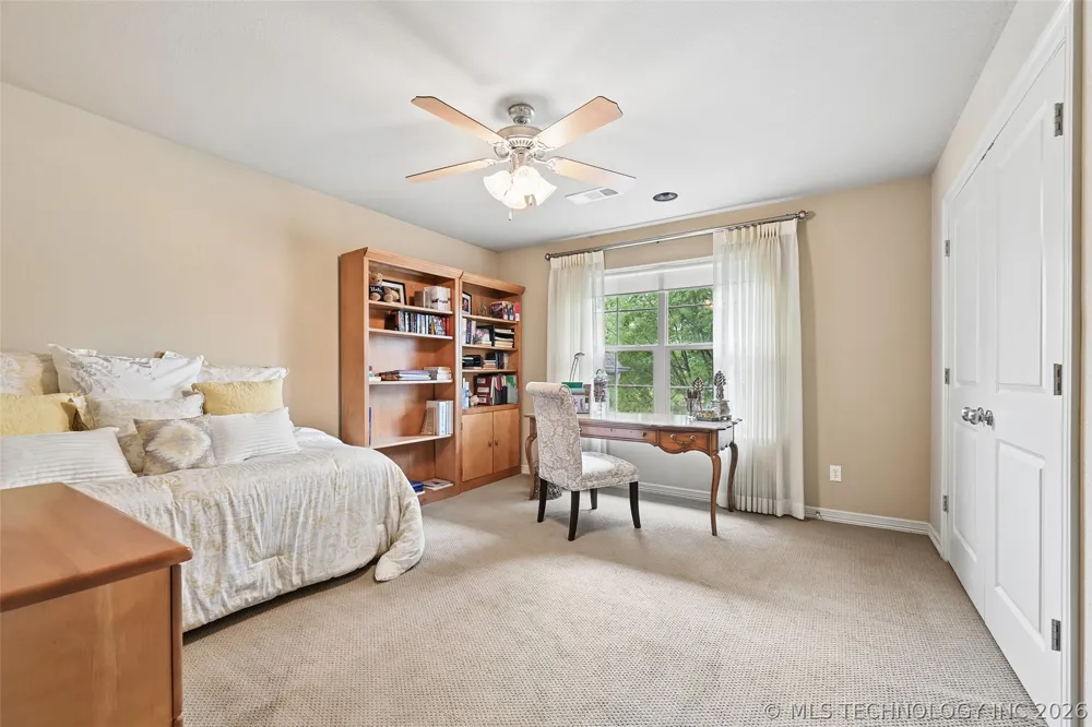 11307 S College Avenue Tulsa, OK 74137