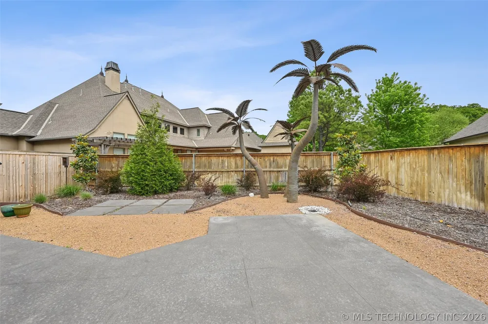 11307 S College Avenue Tulsa, OK 74137