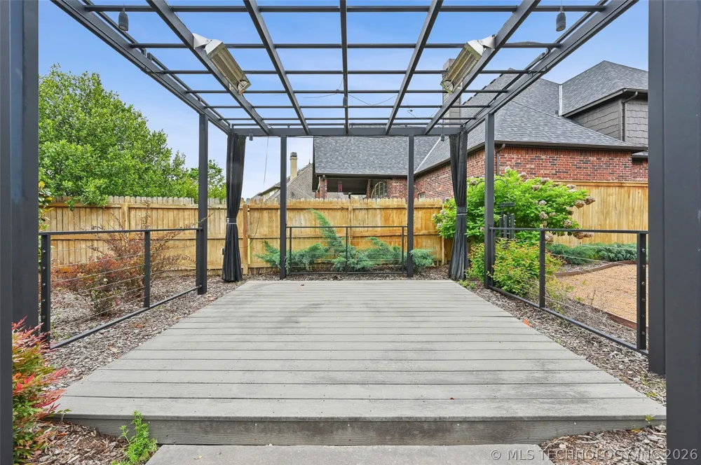 11307 S College Avenue Tulsa, OK 74137