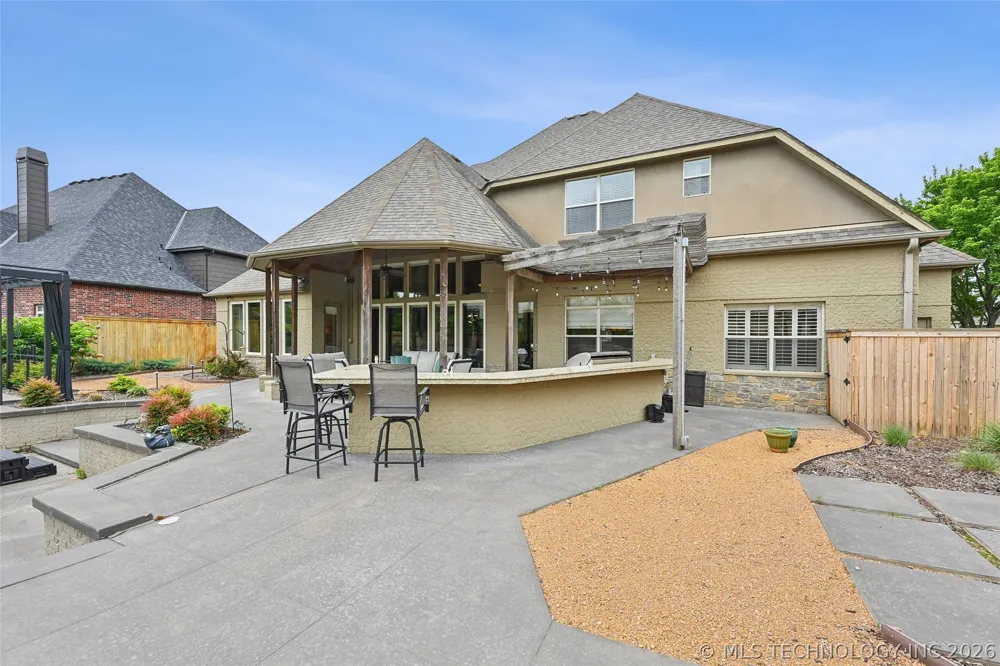 11307 S College Avenue Tulsa, OK 74137