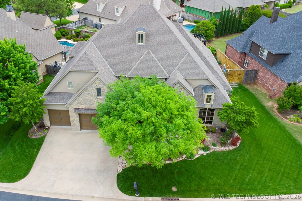 11307 S College Avenue Tulsa, OK 74137