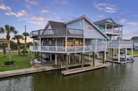 4105 Nueces Drive