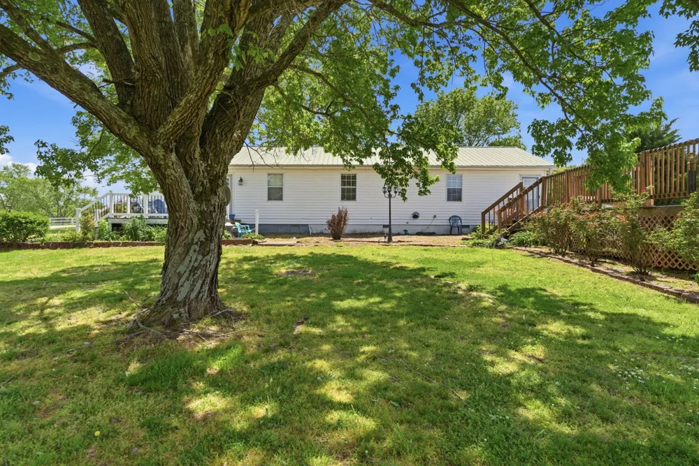 404 Logan Chapel Rd Hillsboro, TN 37342