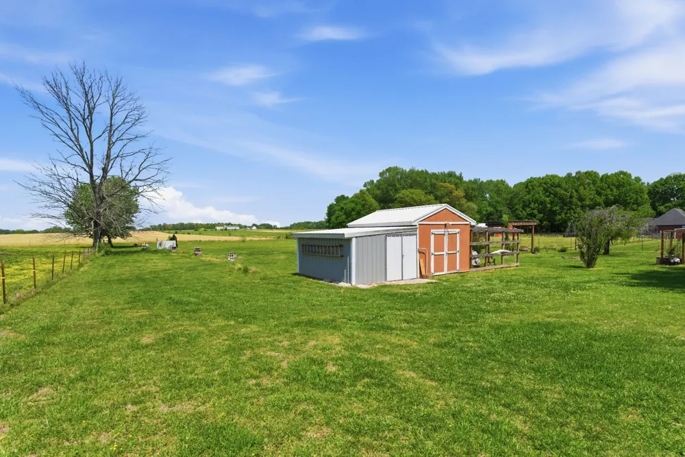 404 Logan Chapel Rd Hillsboro, TN 37342
