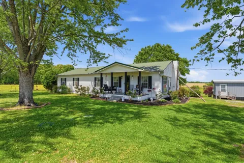 404 Logan Chapel Rd