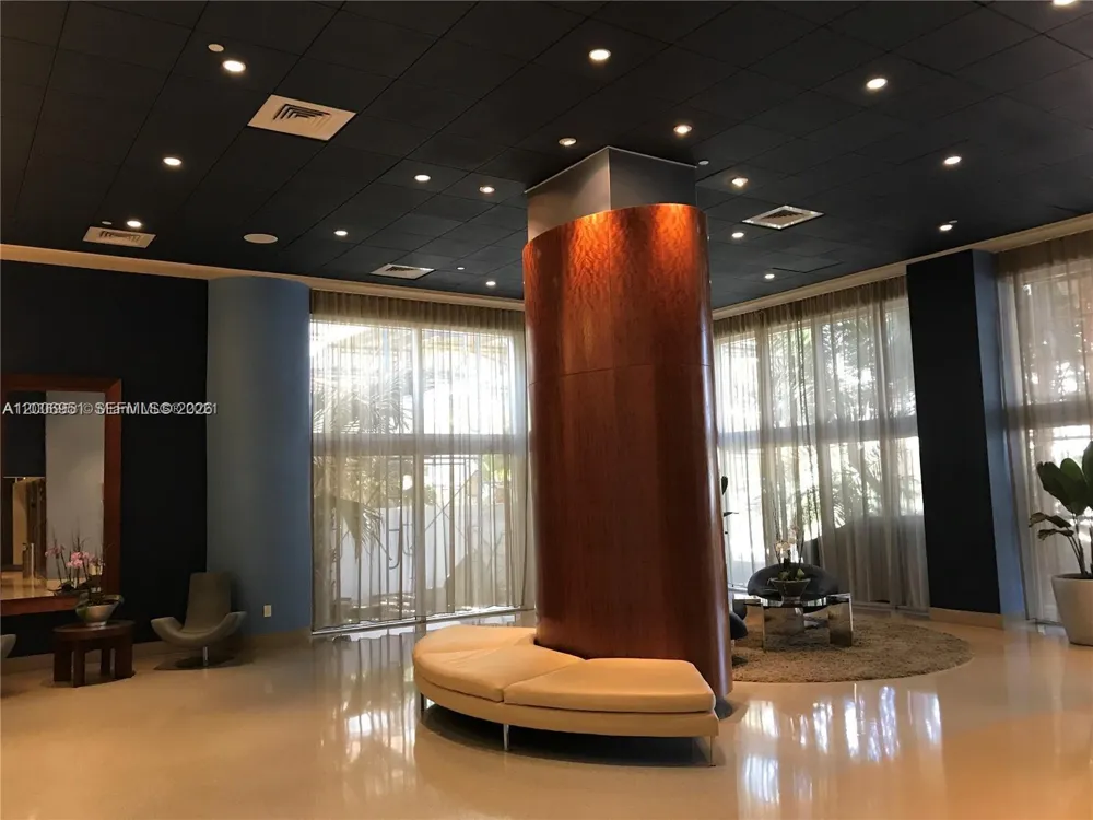 6365 Collins Ave #906 Miami Beach, FL 33141