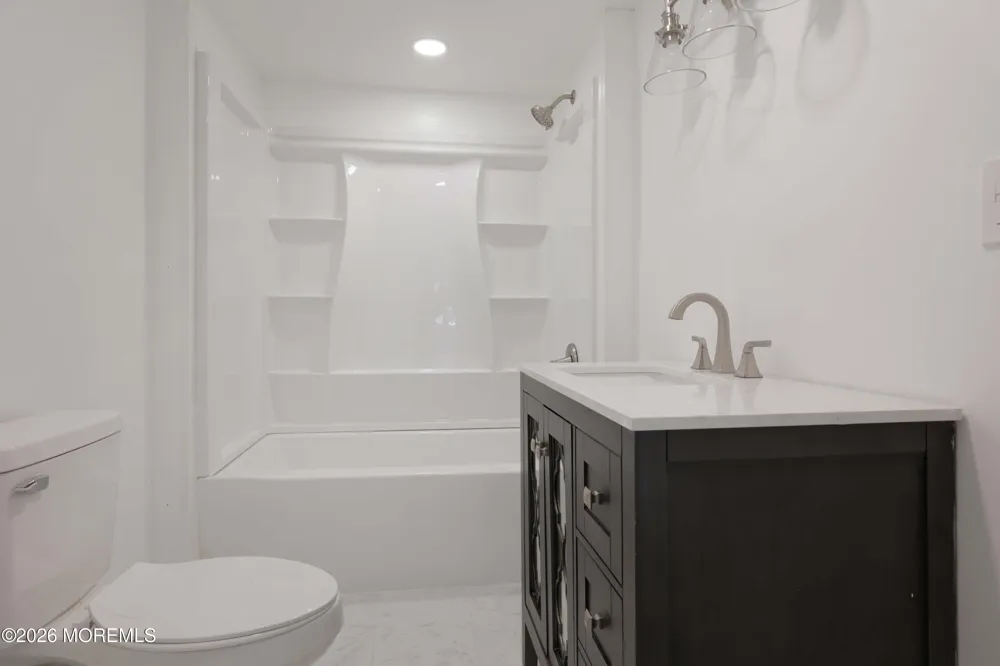 136 Raritan Avenue Keansburg, NJ 07734