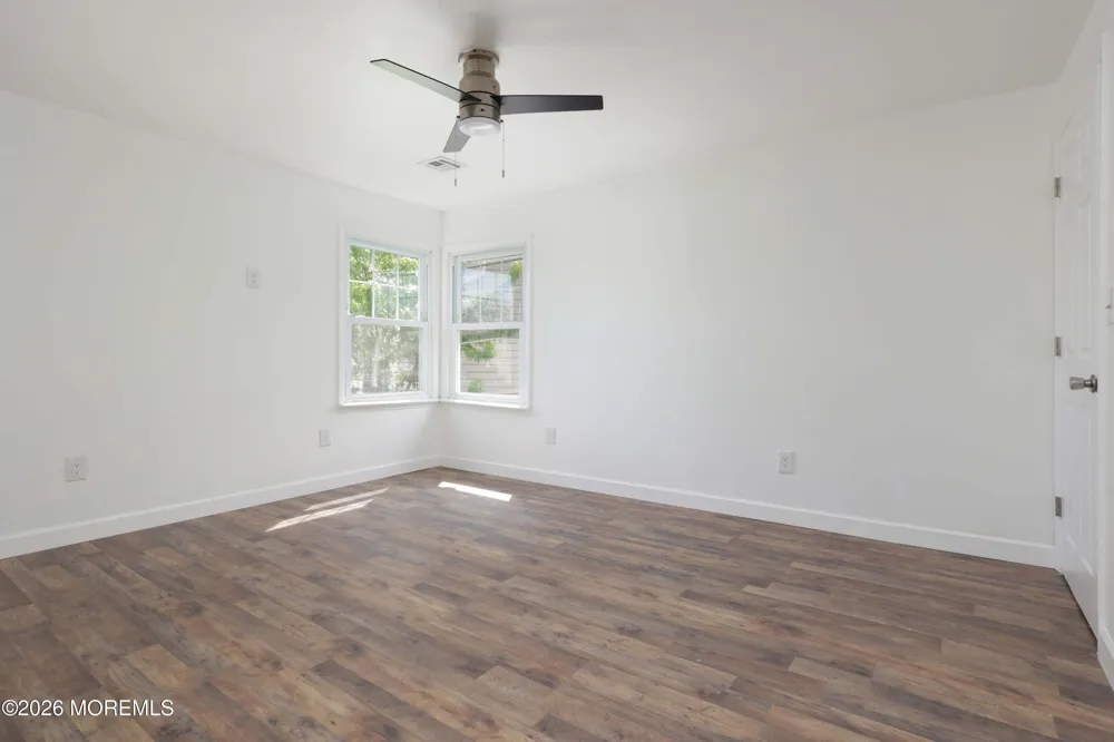 136 Raritan Avenue Keansburg, NJ 07734