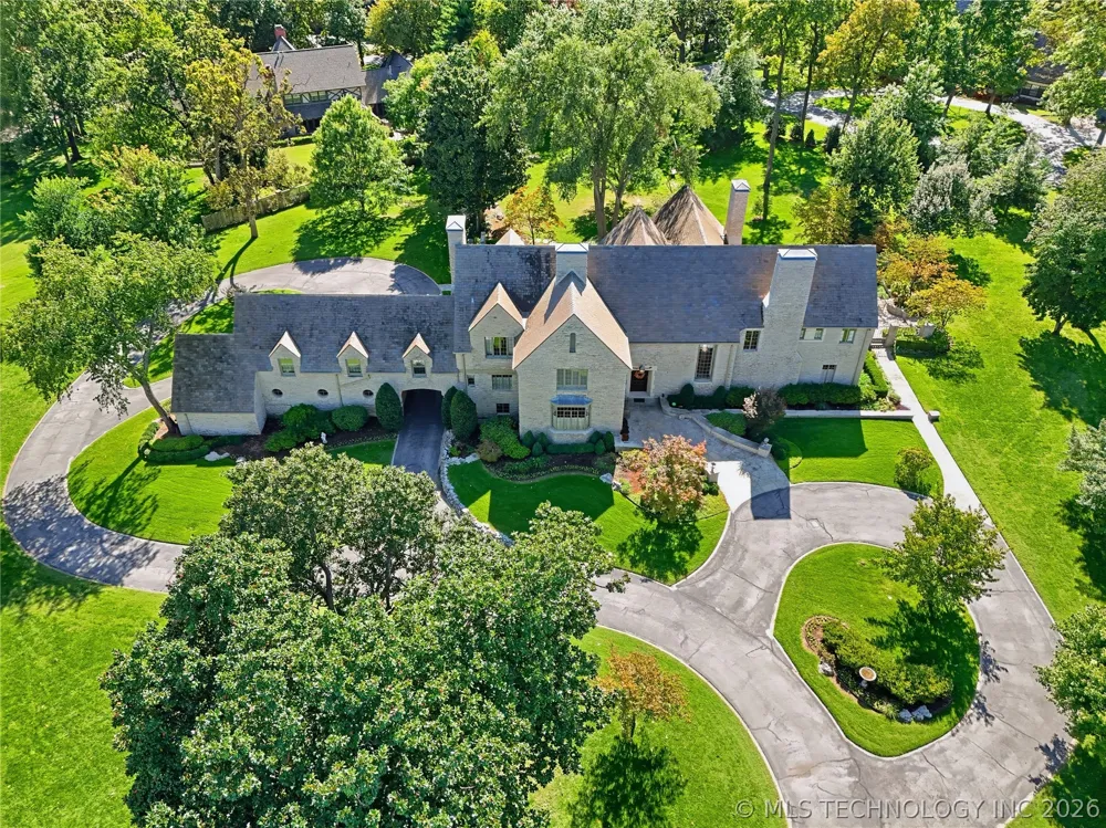 3132 COLUMBIA CIR CIRCLE