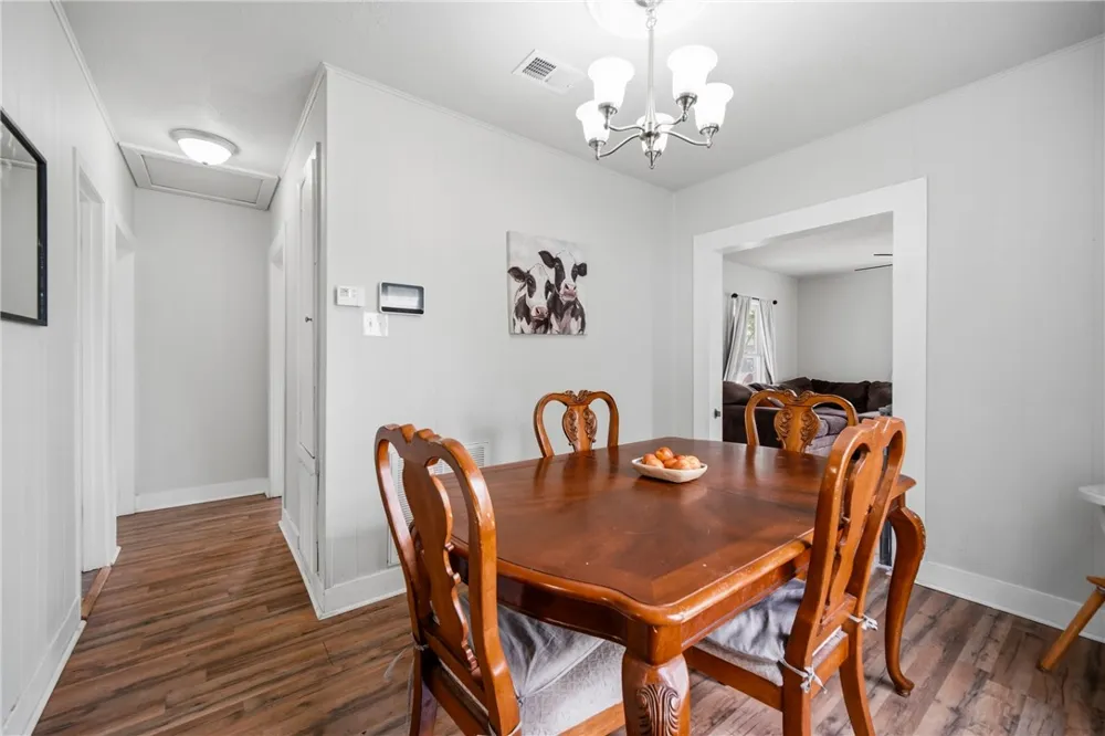516 E Johnston Avenue Kingsville, TX 78363