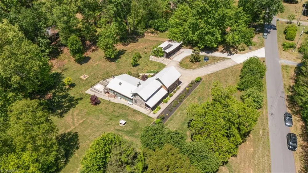 9584 Creek Farm Road Tobaccoville, NC 27050