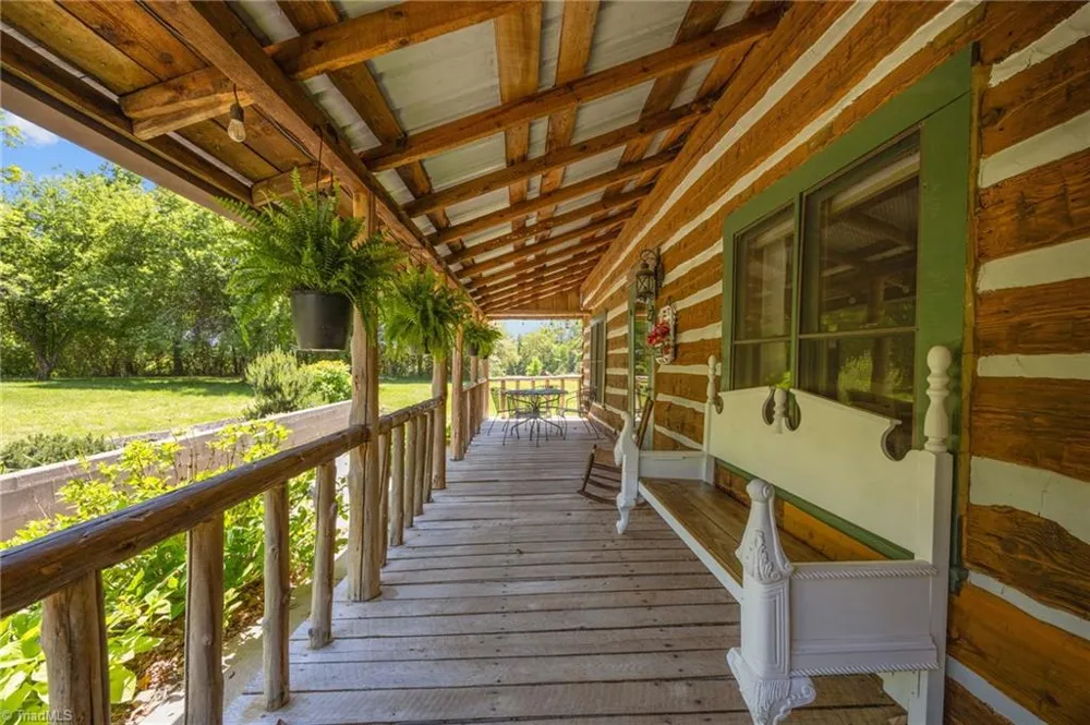 9584 Creek Farm Road Tobaccoville, NC 27050