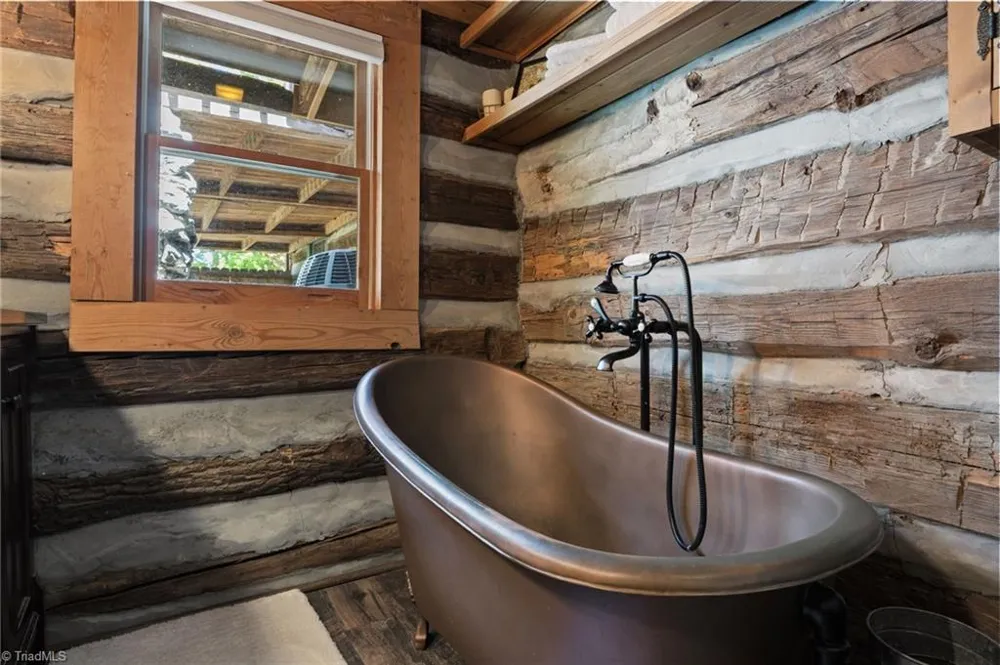 9584 Creek Farm Road Tobaccoville, NC 27050